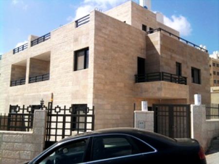 A villa in Ramallah