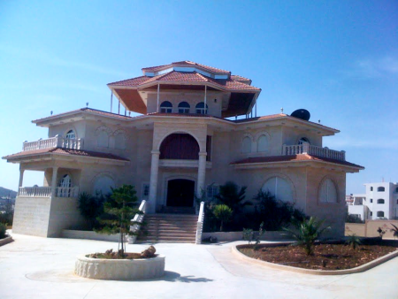 Mazraa ash-Sharqiya Villa