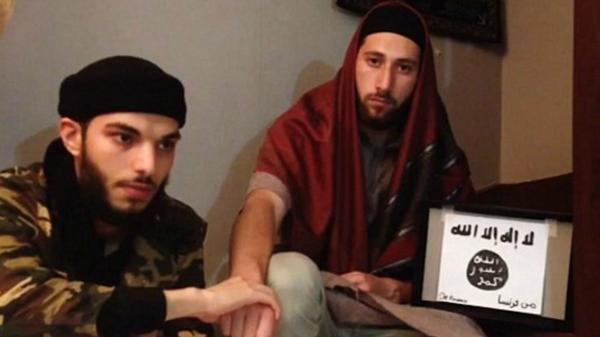 Los jóvenes que juraron fidelidad a ISIS antes de degollar a un ancinano párroco en Normandia