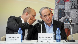 Education Minister Naftali Bennett (left) and Prime Minister Benjamin Netanyahu (Haim Hornstein/Flash90)
