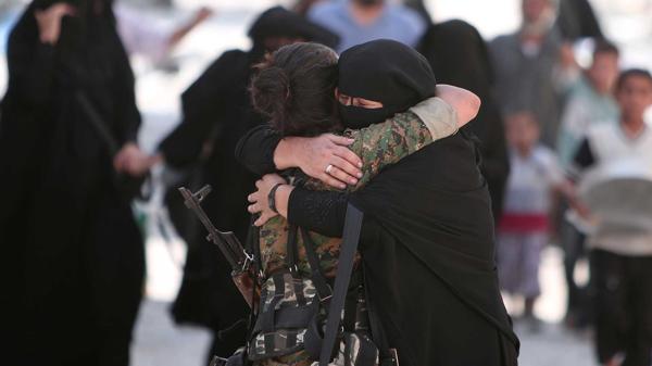Manbij, una de las ciudades liberadas de los terroristas del Estado Islámico. Los yihadsitas pierden terreno y el sueño de un califato se frustra (Reuters)