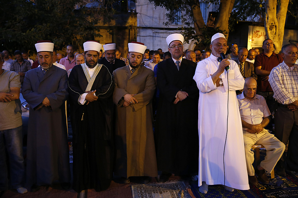 Dialogue needed with religious leadership (Photo: AFP) 