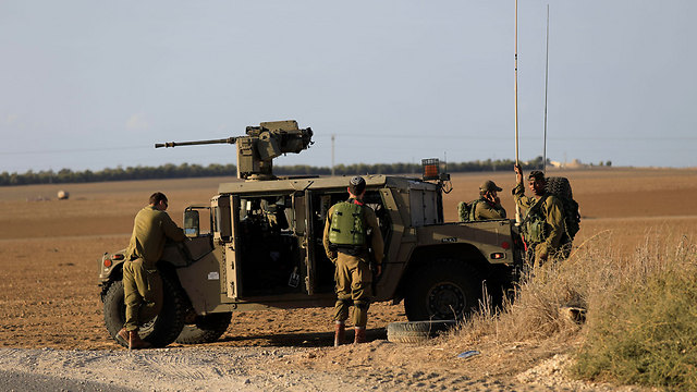 IDF force near the Gaza border, Monday (Photo: AP)